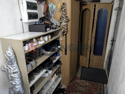 квартира за адресою Металургів просп., 76а
