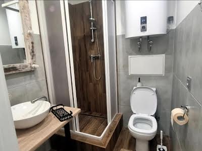 квартира за адресою Єврейська вул., 55