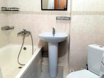 квартира за адресою Драгоманова вул., 12