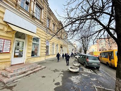 комерційна за адресою Лазаря Глоби вул. (Андрія Фабра), 5