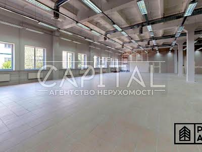 коммерческая по адресу Старокиївська, 10