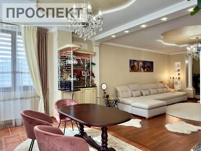 квартира по адресу Новоместенская ул., 8