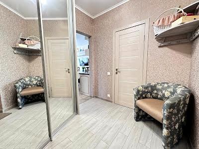 квартира за адресою Ованеса Туманяна вул., 1а
