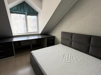 квартира по адресу Боголюбова ул., 1