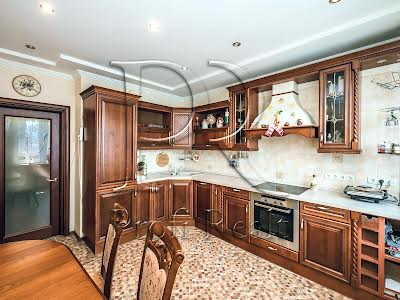 квартира за адресою Урлівська вул., 11-А