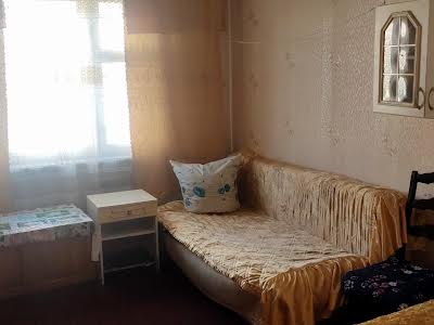 кімната за адресою Оноре де Бальзака вул., 63-Б
