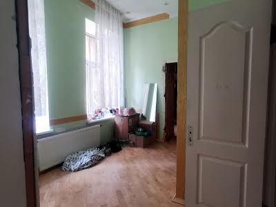 квартира по адресу Гетьмана Дорошенко ул. (Жовтневая), 34