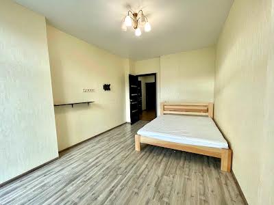 квартира за адресою Регенераторна вул., 4