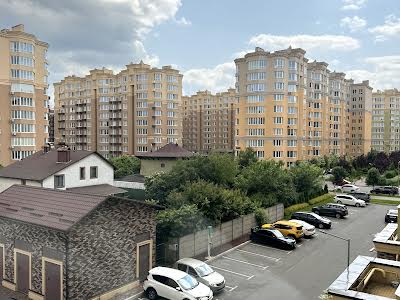 квартира по адресу Молодіжна ул., 9