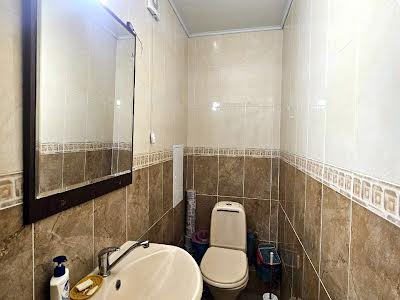 квартира по адресу Драгоманова ул., 44А