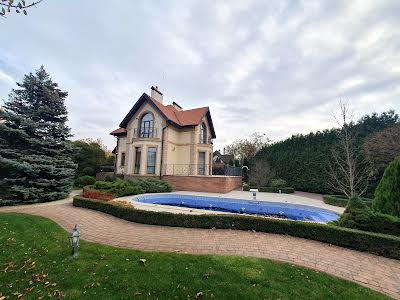 будинок за адресою набережна