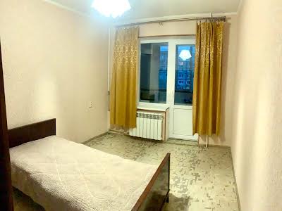 квартира за адресою Героїв пров., 21