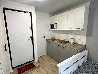 квартира за адресою Леся Курбаса просп., 18