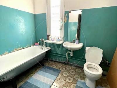 квартира за адресою Милославська вул., 12