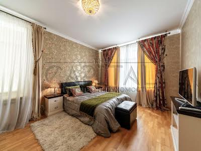будинок за адресою Світанкова вул., 38