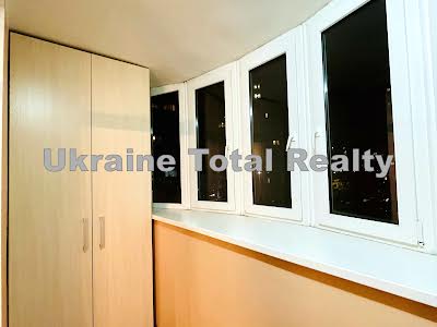 квартира за адресою Миколи Бажана просп., 10