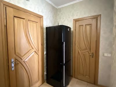 квартира за адресою Бабкіна пров., 12