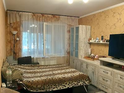 квартира за адресою Космонавтів, 77А