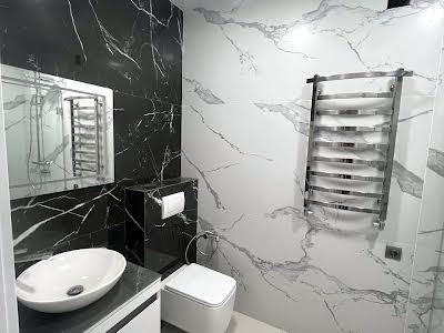 квартира за адресою Угорська вул., 12г