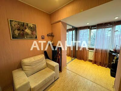 квартира за адресою Довженка вул., 1