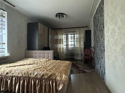 квартира за адресою Олега Мудрака вул. (Генерала Наумова), 37-А