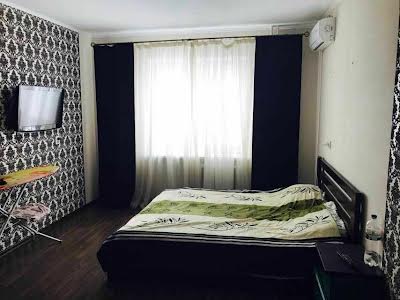квартира за адресою Олени Пчілки вул., 2-Б