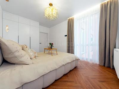 квартира за адресою Ольги Кисілевської вул., 27