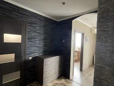квартира за адресою Дніпровська набережна вул., 19-В