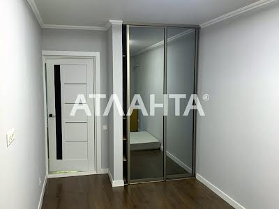 квартира за адресою Радісна вул., 11