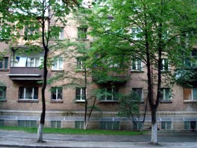 квартира за адресою Михайла Стельмаха вул., 12