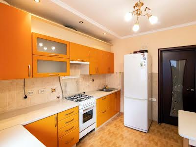 квартира по адресу Довженка, 27г
