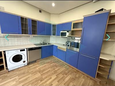 квартира по адресу Исполкомовская ул., 7