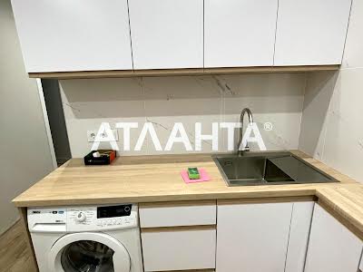 квартира за адресою Академіка Корольова вул., 32