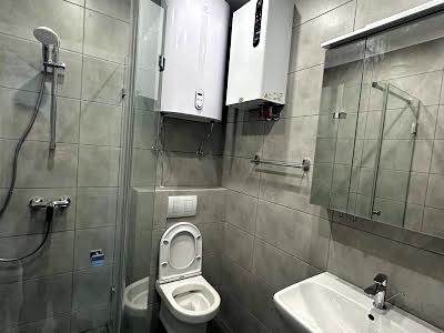 квартира за адресою Центральна вул., 21