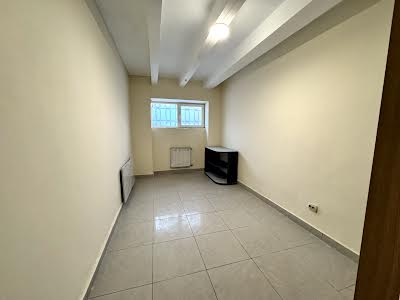 квартира за адресою Героїв УПА вул., 44