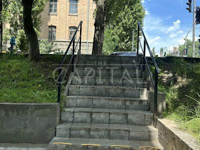 коммерческая по адресу Михаила Бойчука ул. (Киквидзе), 10