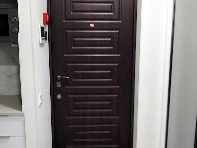 комерційна за адресою Генуезька вул., 3В