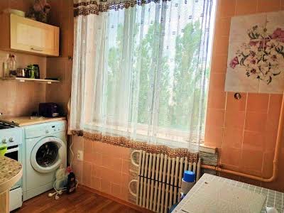 квартира за адресою Перемоги просп., 68Б