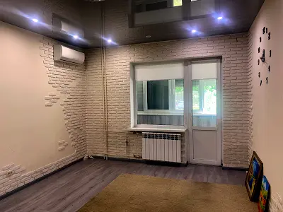 квартира по адресу Ревуцкого ул., 35