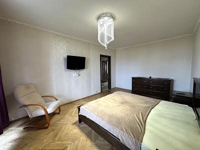 квартира по адресу Оболонский просп., 34-А