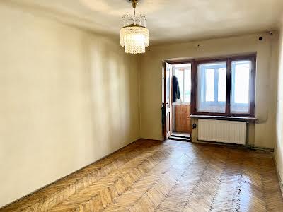 квартира по адресу Ивано-Франковск, Степана Бандеры ул., 6