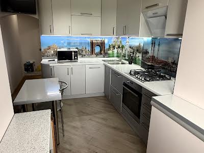 квартира по адресу Евгения Патона ул., 6