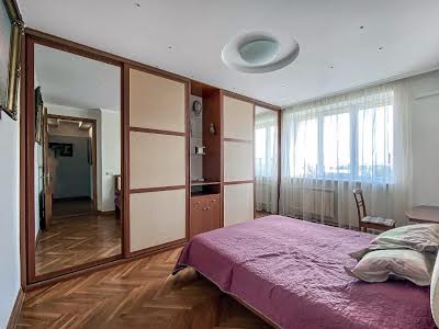 квартира за адресою Бульварно-Кудрявська вул. (Воровського), 7-Б