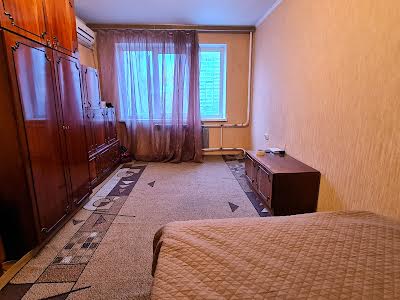 квартира за адресою Голосіївський просп. (40-річчя Жовтня), 15-Б