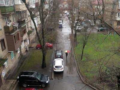 квартира за адресою Леоніда Каденюка просп. (Юрія Гагаріна), 3