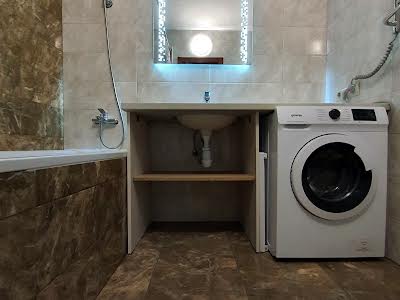 квартира за адресою Сергія Данченка вул., 3