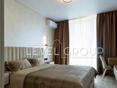 квартира за адресою Віктора Некрасова вул. (Північно-Сирецька), 8
