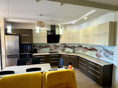 квартира за адресою Ревуцького вул., 7-В