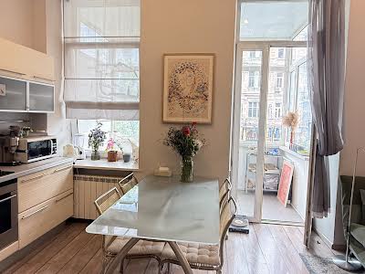 квартира за адресою Саксаганського вул., 22