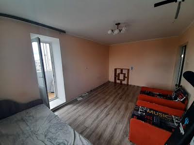 квартира за адресою Незалежності бульв. (50 років Жовтня), 13